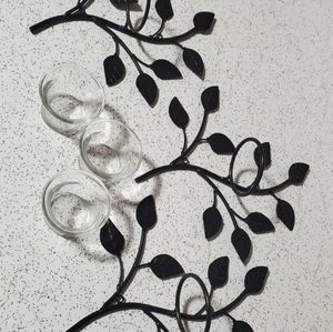3 tea light metal leaf wall holder